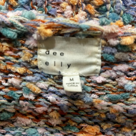 NEW! Adorable kitted cardigan - Picture 6 of 7